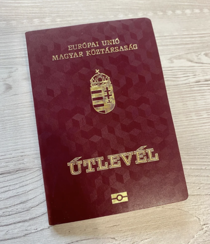 vásárolni Magyarország biometrikus útlevelét